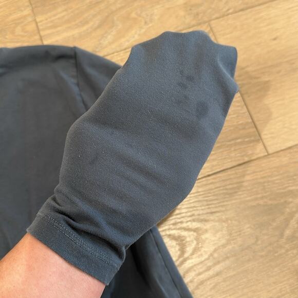 ATHLETA‎ Blue Gray Essential V Neck Cotton Casual Long Sleeve Shirt Top Size XXS - Picture 11 of 12